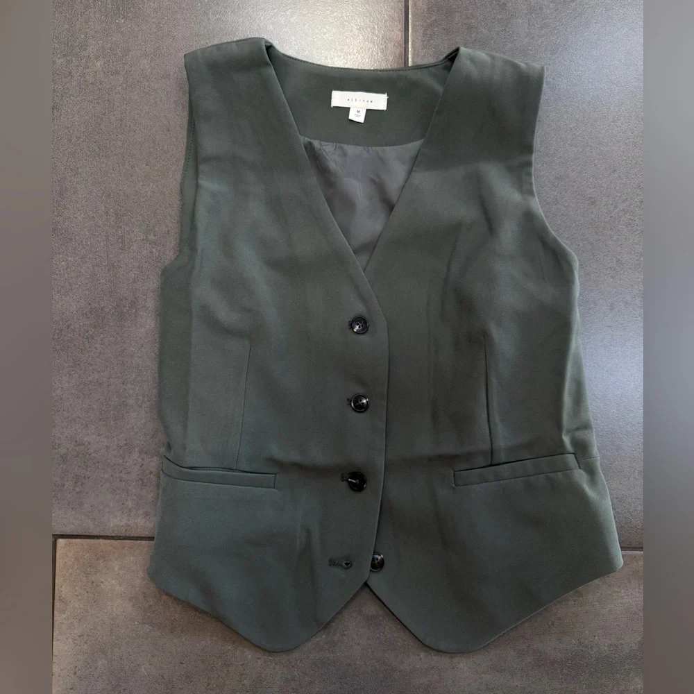 Mod Ref Vest - Picture 1 of 2